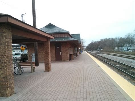 Fox lake train station to chicago. Things To Know About Fox lake train station to chicago. 